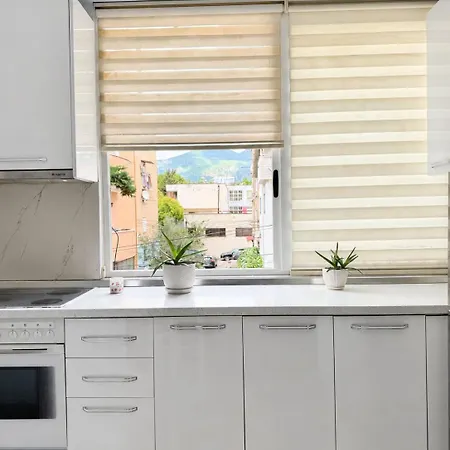 City Tirana Apartment Appartamento Tirana